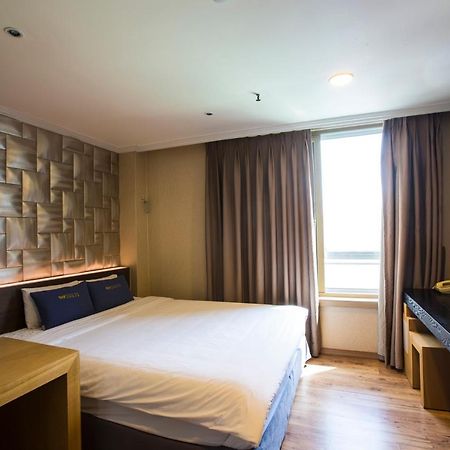 צ'אנגוון Central Hotel מראה חיצוני תמונה
