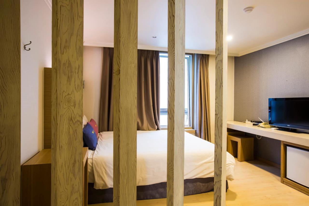 צ'אנגוון Central Hotel מראה חיצוני תמונה