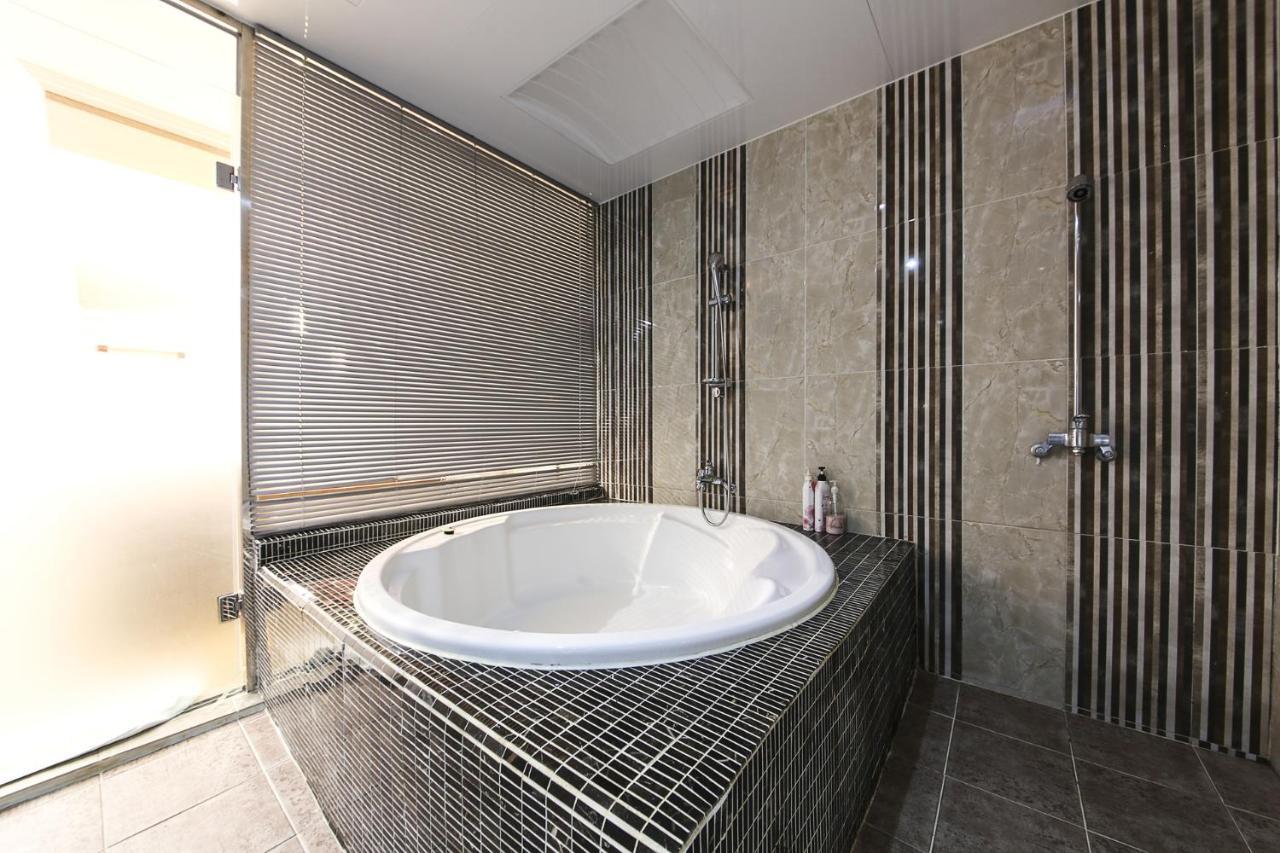 צ'אנגוון Central Hotel מראה חיצוני תמונה