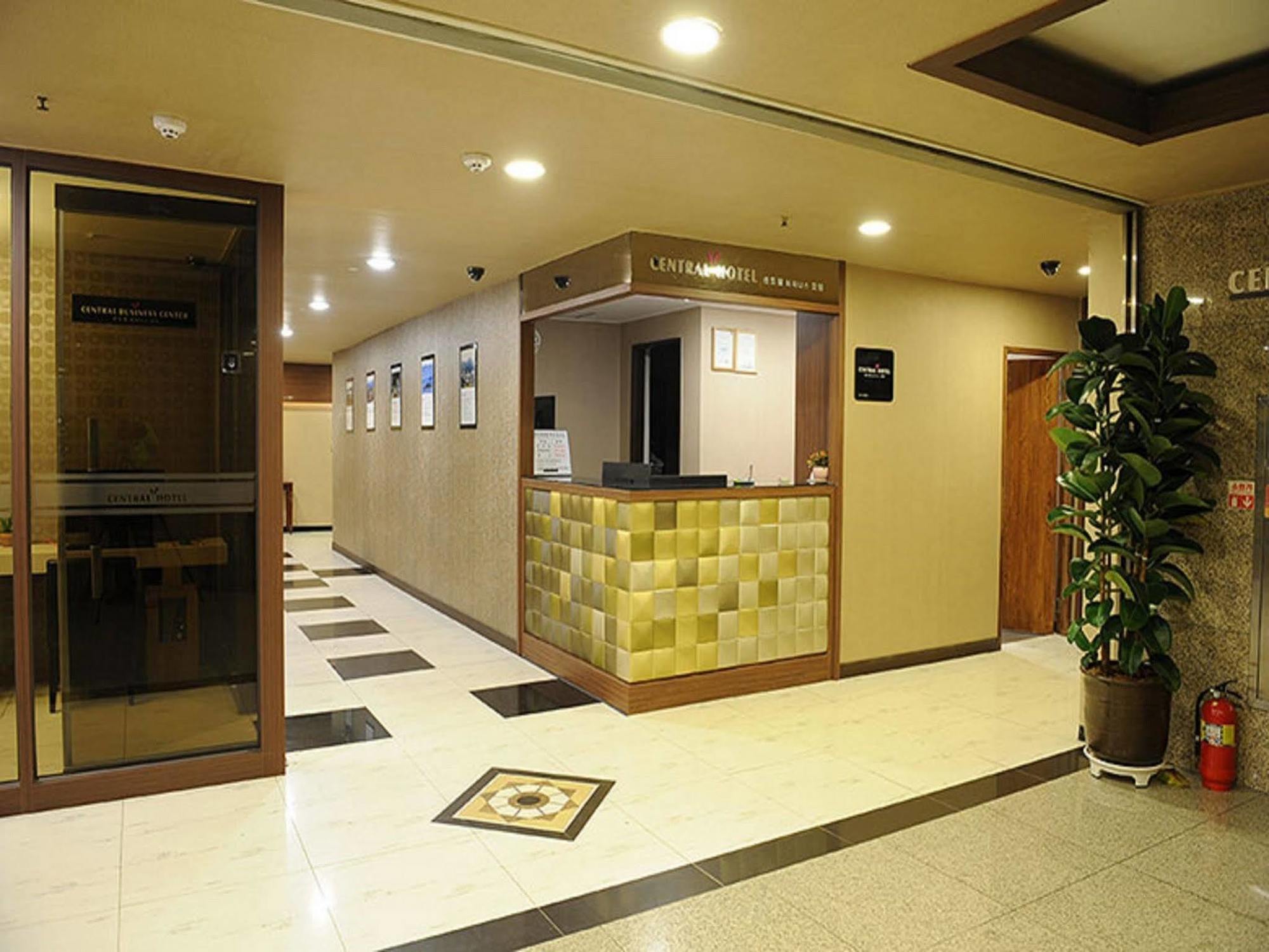 צ'אנגוון Central Hotel מראה חיצוני תמונה